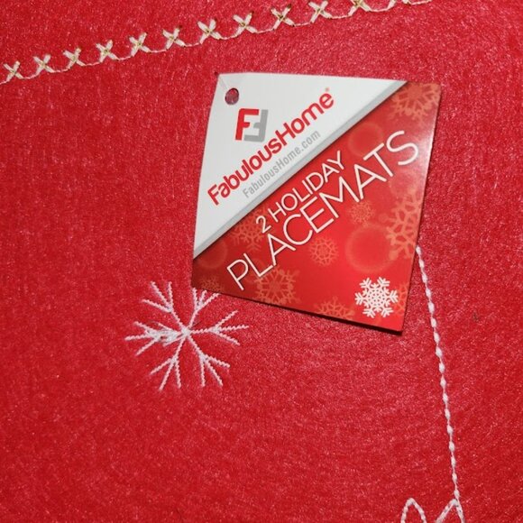 Christmas Felt Embroidered Table Linens NWT - Picture 4 of 10